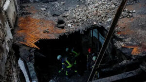 2025 09 08t171613z 1027855640 rc2rnga17irf rtrmadp 3 ukraine crisis attack government main