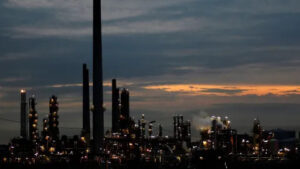 2025 09 16t081042z 1767753528 rc2vsgaq2uzu rtrmadp 3 safrica energy port main