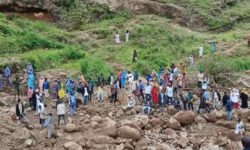 65f45de378c2ca071d50cfda13b017ed38f76a6a483a48c1cdf3033e098a05e7