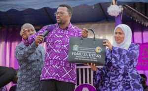 69f3f69c8109e0acd17ebfc6e8250e6052c2eb7260365bdf7e2070e4b10841fb