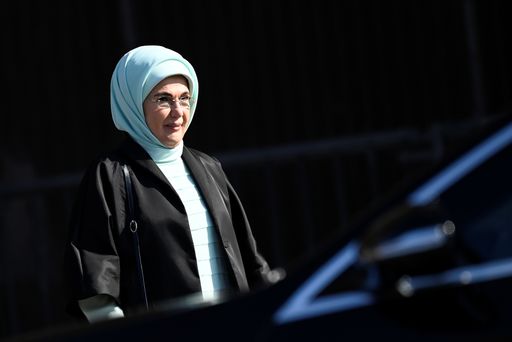 a8190cb2a5d41c1205a173e099d628ece37a275ae7871120c398eab70824eb43