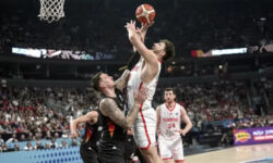 bd87e407f09f521d63f095de4cd6ad5b667847cb4241fb7ebe58a9bafb2c6178