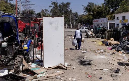 c45e7fdfde48f53c4a786caf3148139005245b834fb52637c0e3c72561b1da55