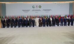 d534f7d9a489addae45eb35bdecd3ab75b1365ea24248c442bee8fa03262de3f