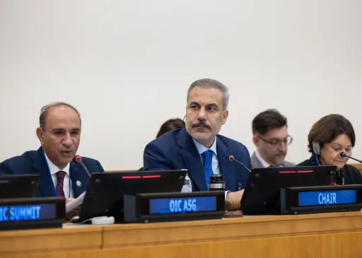 ea615d097a92bafa23aaee282c824c89ab2362ce47f80357306b045a2f90458b