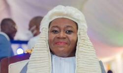 ee646d210abe9f6cf84d3682044dccce0274e7c74a6df73f62e6f211e7538fa8