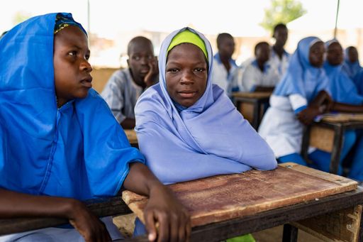 f551e643b1cbc7e8c3536df636f525287c1c643bded28c5fb2fd2799a9e610b8