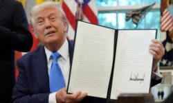 ff14f28bab5c7c9c70a81ac4147e8b89b4e0643f3fd5394f18076e61f8c3d8b5