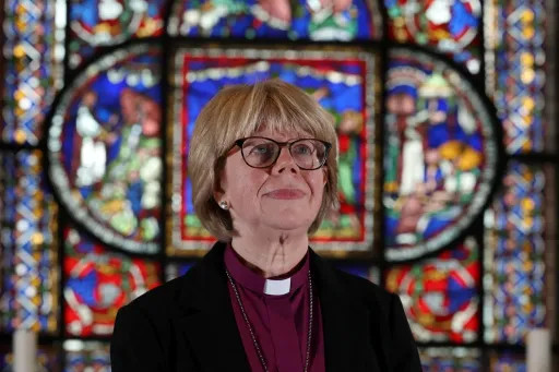 01e33623a81a2367de60d0cfeabd2aea5dd41f073f8cfaf6ccca33f7ca82e6f6