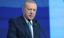 0d255c674825e7daaebc5ae9f8bee63539700921e134c3d5256c80e76a501632