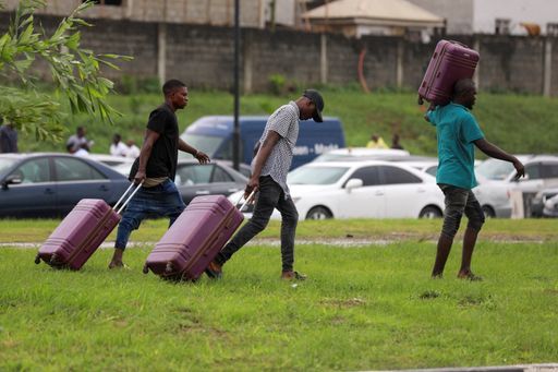 1760282921263 7zkqa 54678bbda5a293cf227b1bb9f51df0229c01a7d9c8a58b5af90b45ef62ac6df0