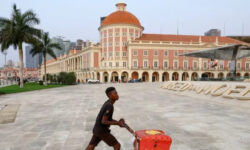 2025 05 21t162207z 1 lynxmpel4k0v5 rtroptp 3 angola economy main