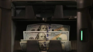 2025 10 05t161701z 1866250519 rc2r5hagg13j rtrmadp 3 iran economy main