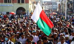 2025 10 14t094926z 1 lynxnpel9d0ea rtroptp 3 madagascar protests