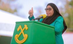 355c7c8f161c6daa3b5108821fdb477c1d942d437543d6cfe0ad297bca344f19