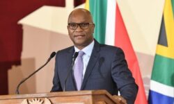 5da06329b10bf526221ade54db0a09ac1558d285a96fa6bbd05b301cba2ff05b