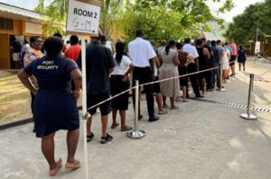 8ab5ef36923cd6d6dea866eb7c0a09ce6cd23da104663ff239d0fef88cbfbddf