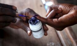 96a9b29b203b1ed48518a7253f1a2cee232c881b4784dc29460f79b2df007ee1