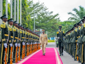 986801ff45a591d710a171d0ef2bcc60a0b3be851f501bb2d2a467fa24cbbd82