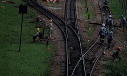 ae64d30535da2fe1eb5b31bed6ba4d458249ae8c1f0e775e8611b621aa5e83ed