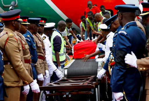 b1e7c00067006f7c5b6c9fd1903ca4c833d760f9a2df7842c976a0ef0087524a