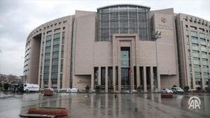 c355d55ee607131626e993761413ca7580ee84e59d423b761305e6a1fda69f11