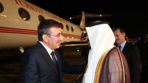 c7e4415af8b06b81f7c139f4c5d5144e8e00f77fef2177ba5be5eb0a1bcbc7e3 main