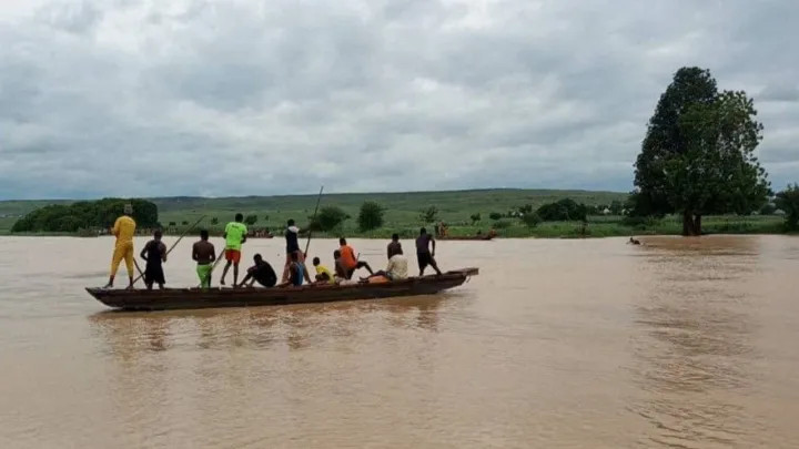 cd635742859cc98f7df02f5b36993569e6f0172085e1c1ad1bebf5b5e7cbe988 main