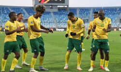 cea5f6d2ca76abaff8cab3b04f837dadd440fdc40c0723ae5f4c00c3fc6b4491