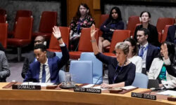 d0b80f727e849b9c50933386c14ccd096b8501b18e03fc224af272813f69b113 main 1