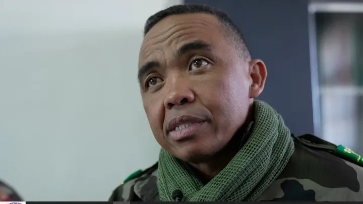 f391321e4f23c5a74c90c46bfe9c8b5033c959ca06a9a872c0cdbc53d510edb8 main