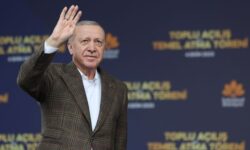 fa144214f0c29024b8c6c020709ad4a742e25ec2a86d5fff156c1dddcc745123