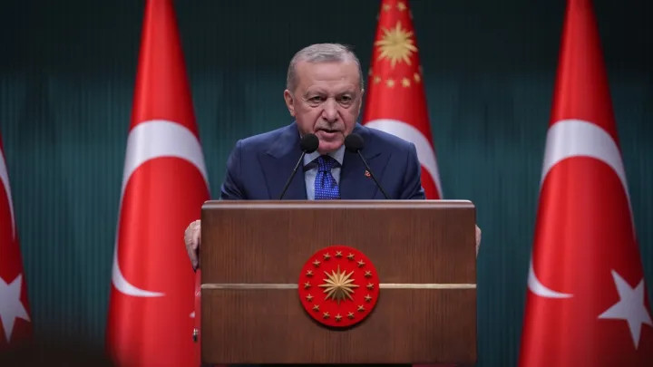 06dfb0bd666063fe34447e00b23580ccd0d3d8043187dc249adfb34e80b8527b main