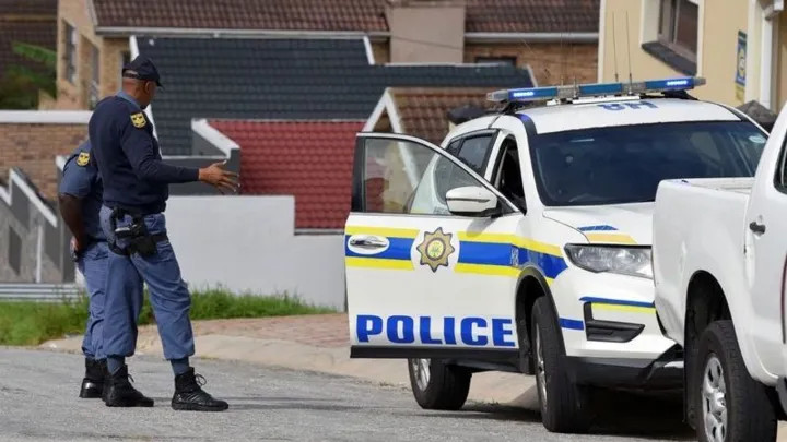 2025 04 16t122924z 1 lynxmpel3f0k0 rtroptp 3 safrica crime main