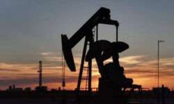 2025 11 24t023008z 1 lynxmpelan02p rtroptp 3 usa oil permian main