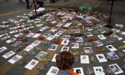 2025 11 25t221514z 1149518739 rc2y3ia53j7c rtrmadp 3 colombia women protests