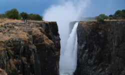 2d06c3b3bfc3f3445eb8b58dd67a47c2de4f71f873d98171ef244111877b4ad2