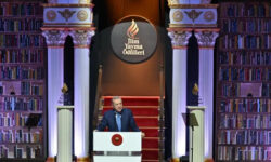 311c2101a411a531b8fa5c40553ec3db51ba084a5c66a2adacc97b6dbc085223