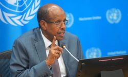 635f2a30bef16e2a8064c9232a77803542df7f53af33092592598d7ea1aedecb