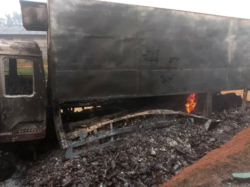 809e5b87f7b78c054b44159a445391030dcca597270cec1741ddfdea069eb2ce