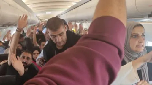 8be443691c066136aea0cb29d429c6567959c57a6284b569df33d53750648ee2