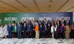 8f54a83389783fd8bac6b8aec2ecc06519197fa53dd487a9f926c5ca7aca0aeb