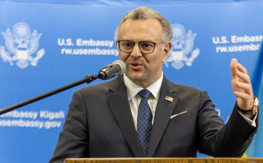 93bed4eb68c09970bb0a680ae4044ed4d294efcfc8dab3b07b4b5e4d8b368b4a