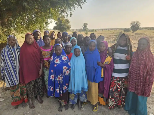 93d0ea9e4c52391d2d86922b44245bb665d58d769ee83e1d06d25a9c3db7bc94