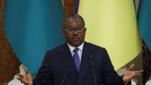 b68714857c5bd422cc926a868a4e9ab37cff4332815464383ed1d9cb5723e1ad main