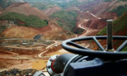 d9097c588fa51a18fbc23e9b7648a619b50eac9fa855670318e5cdbd6a3f0f1c main