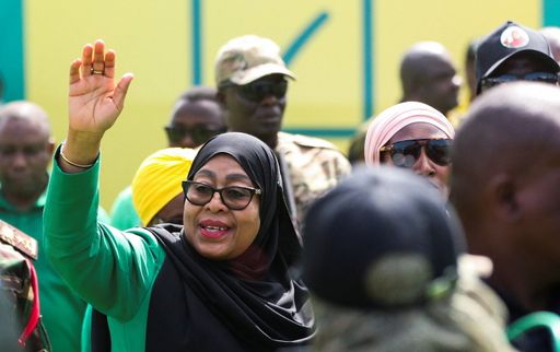 e12979121027ce60b8d98d52ef2d94eb6573138e86946a1f91ccf66a46bc4622