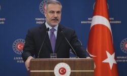 efcdd8809bf6bdb056be25cd223d2c163dca23c388eb137e455a0e7a2ce18dbe