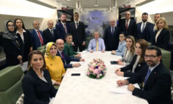 faaaed1e07eb2dac5381be9a72fde19a22f101fb8bdad01023a0d8f1ef09f4ef