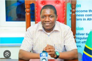 0b301ff956c9491c7783e572996de294f49b647f9d5ed72c408eca900b476b4f